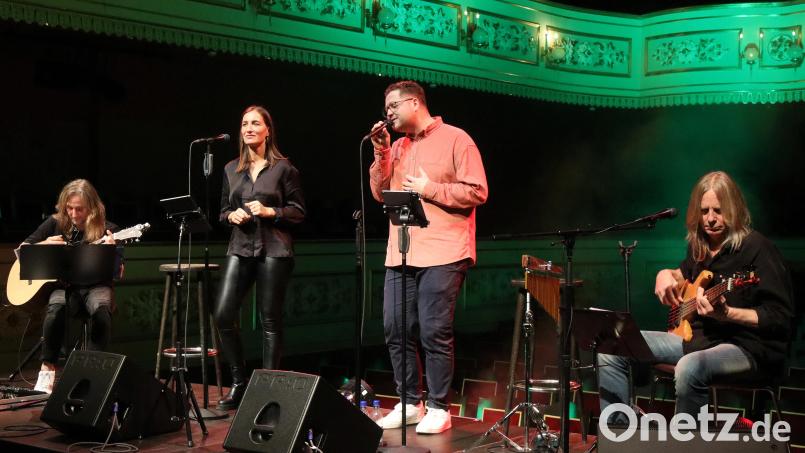 Der Abend mit &quot;Felix Gleixner &amp; Friends&quot; im Stadttheater Amberg war ein musikalisches Kleinod. Bild: mfh
