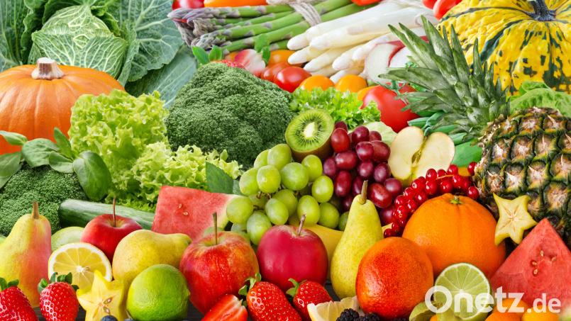Eine bunte Obst- und Gemüsevielfalt ist gut für den Darm. Symbolbild: PhotoSG – stock.adobe.com