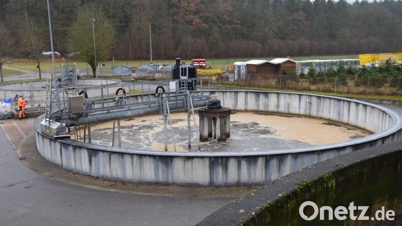 Der Gemeinderat Ebermannsdorf hat den Beitritt zum Zweckverband thermische Klärschlammverwertung Schwandorf zum 1. Januar 2024 für die beiden Kläranlagen Ebermannsdorf (Bild) und Pittersberg beschlossen. Bild: bö