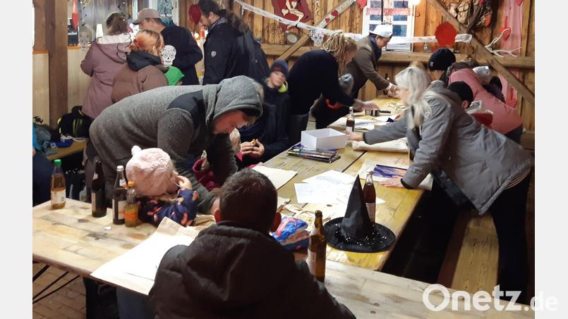 Beim Kürbisfest des Fichtelgebirgsvereins Brand hatten die Gäste Spaß. Bild: FGV Brand/exb
