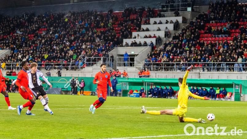 in dieser Szene macht Wanner (weißes Trikot, Nummer 17) das 1:0. Bild: Sascha Janne