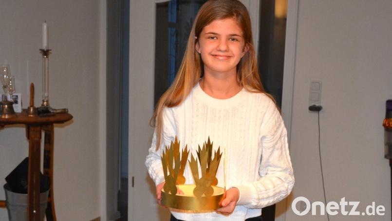 Die elfjährige Louisa Grillmeier ist voller Vorfreude auf ihre Einsätze als Mitterteicher Christkind. Bild: jr