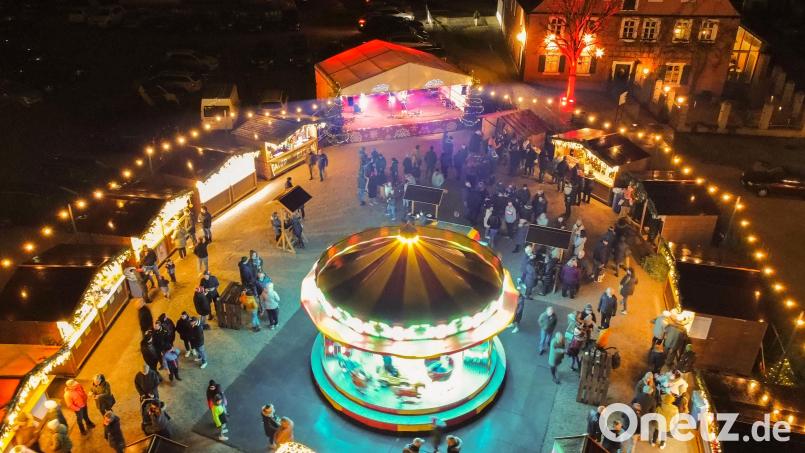 Ab 30. November lockt der Weihnachtsmarkt im stimmungsvoll beleuchteten Winkel in Marktredwitz. Bild: Agentur Lederkäs/exb