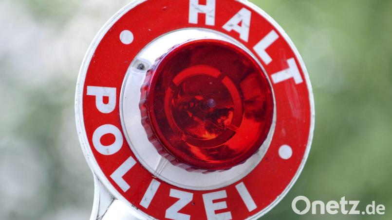 An die Polizeikontrolle am Donnerstagmorgen wird ein 43-Jähriger aus dem Landkreis Amberg-Sulzbach wohl noch länger zurückdenken. Symbolbild: Frank Leonhardt/dpa