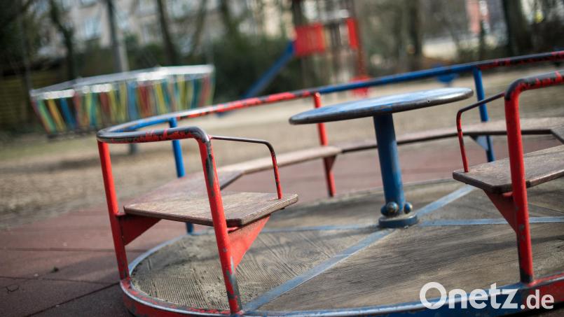 Die Dorfgemeinschaften Lauterbach und Dippersreuth stellten bei der Gemeinde Mähring den Antrag zur Ausstattung des Kinderspielplatzes im jeweiligen Ort. Bild: Marius Becker/dpa
