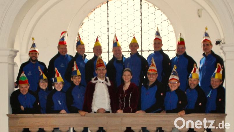 Die Elferräte auf dem Ausguck für die Themen, die nun weiter für den Faschingszug ausgearbeitet werden. Bild: Lukas Forster/exb