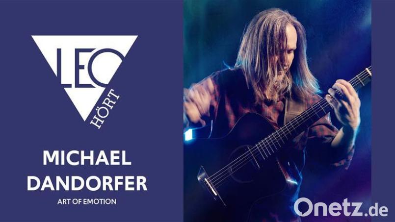 Michael Dandorfer ist nicht nur mit seiner Band sondern auch regelmäßig als Solokünstler unterwegs. Bild: Peter Martner / Grafik: Redaktion Magazine