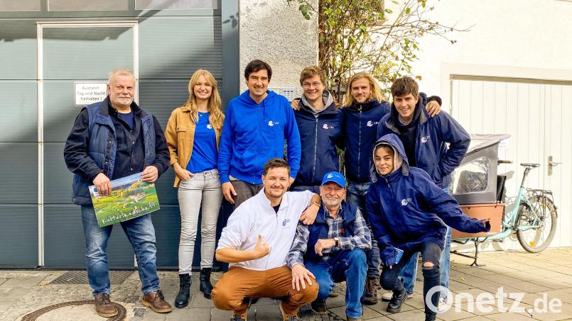 Diese Gruppe junger LBV-Botschafter ist im November in der Stadt Amberg und dem Landkreis Amberg-Sulzbach für den Naturschutzverband LBV unterwegs. Bild: LBV