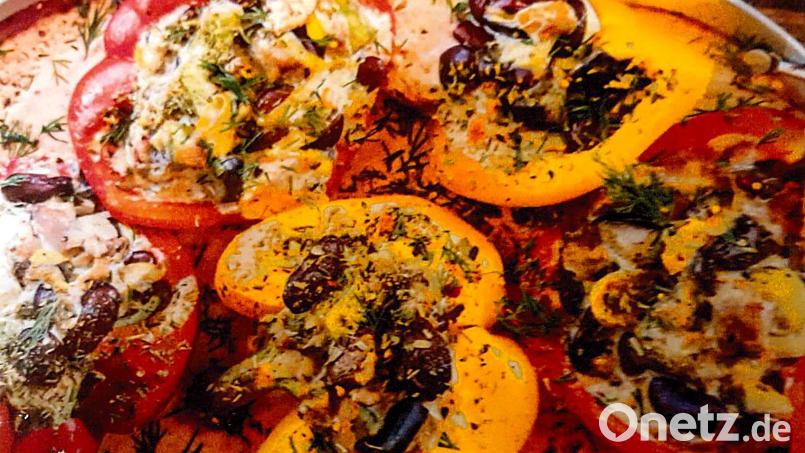 Gemüse, Bohnen und Pilze kommen in die gefüllten Paprikaschoten nach dem Leser-Rezept von Heidi Brenner aus Vohenstrauß. Bild: Heidi Brenner