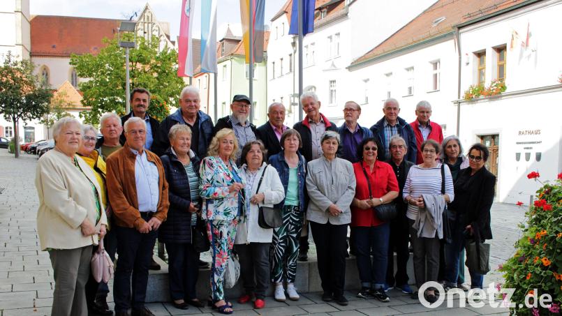 Der Jahrgang 1948 der Volksschule Nabburg hat sich zu einem Klassentreffen in Nabburg getroffen. Bild:  Josef Götz/exb