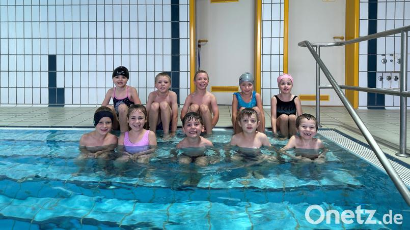 Zehn Kinder nahmen am Schwimmkurs teil. Bild: DLRG Kreisverband/exb