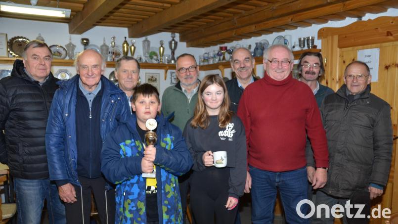 Zumindest die Hobbyzüchter hatten viel Freude mit ihren Tieren bei der Gemeinschaftsschau in der alten Turnhalle in Vohenstrauß. Bild: dob