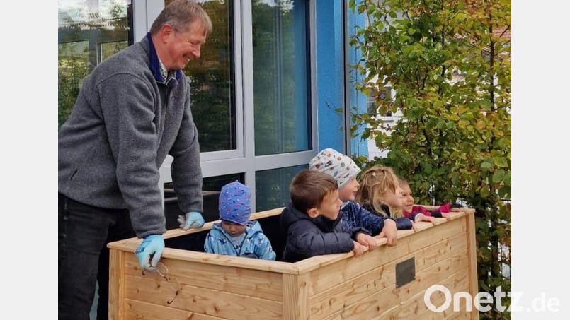Ein Hochbeet für Kinder. Aus der Idee wurde nun Realität. Bild: Elisabeth Triller/exb