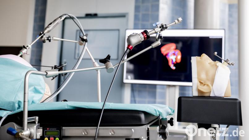 Dank Künstlicher Intelligenz lässt sich unter anderem die Auswertung der Ergebnisse einer Magen- oder Darmspiegelung deutlich verbessern. Symbolbild: Christoph Soeder/dpa