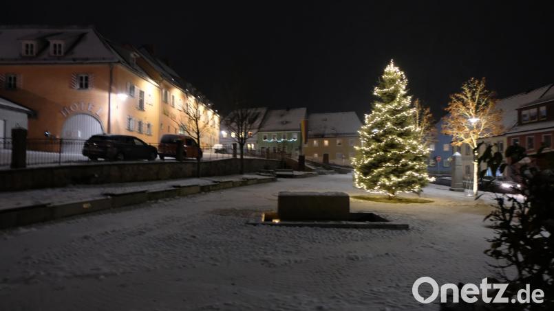 Es weihnachtet so langsam auch in Floß. Bild: le