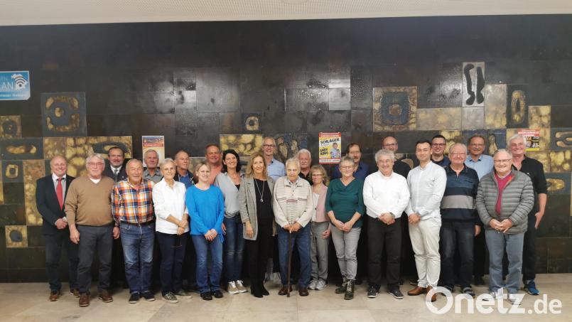 Bei der Generalversammlung des TV 1880 Nabburg wurden einige Mitglieder für ihre langjährige Mitgliedschaft im Verein geehrt. Bild: TV 1880 Nabburg/exb