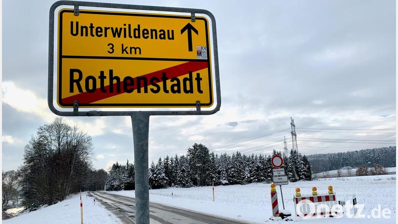 Die Straße zwischen Rothenstadt und Luhe-Wildenau bleibt bis 2024 gesperrt. Bild: Gabi Schönberger
