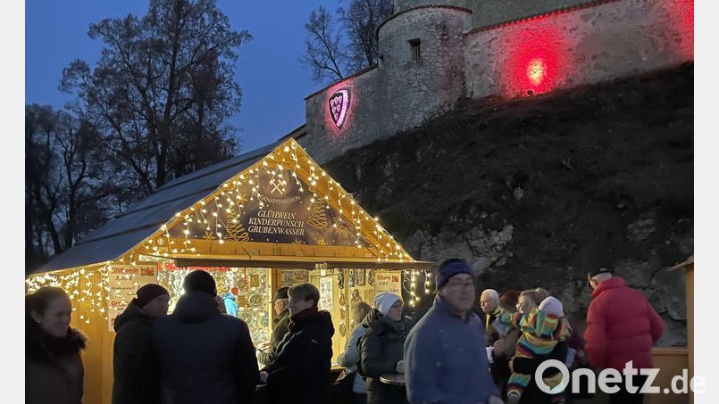 Zum dritten Adventswochenende gibt es wieder den Weihnachtsmarkt auf der Schanze in Sulzbach-Rosenberg. Archivbild: Yvonne Rösel/exb