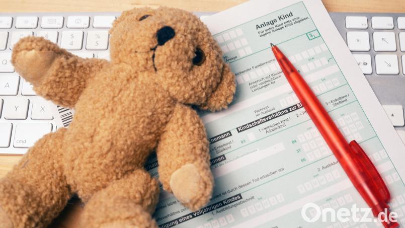 Bei der Einkommensteuererklärung muss für jedes einzelne Kind die Anlage „Kind“ beigefügt werden. Symbolbild: Sinuswelle – stock.adobe.com