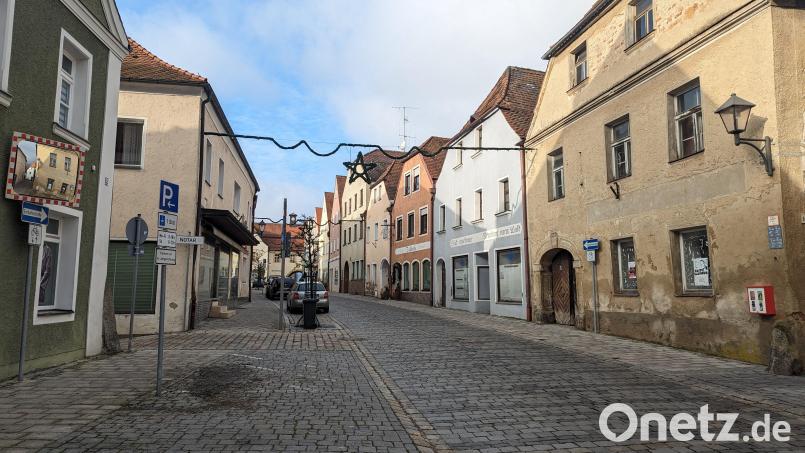 Wie ausgestorben: Wo sich früher das Leben in Neunburg abgespielt hat, ist nicht mehr viel geboten. Bild: wrl
