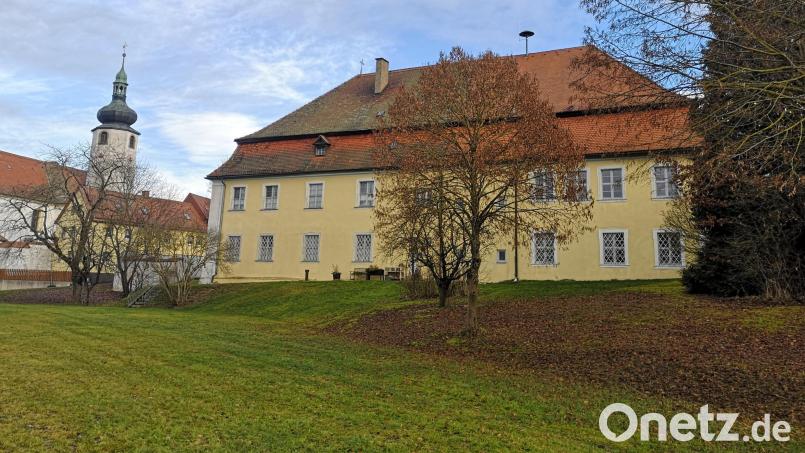 Im Garten des Pfarr- und Jugendheims in Leonberg sind ab 2024 Trauungen unter freiem Himmel möglich. Bild: lnz