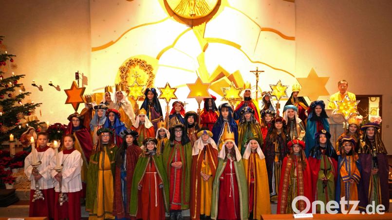 Das sind die Sternsinger der Pfarrei St. Sebastian in Waldthurn 2024. Bild: fvo