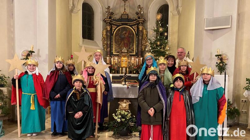 Zwei Tage lang waren die Sternsinger in Neukirchen und Etzelwang unterwegs. Bild: Brigitte Grimm/exb