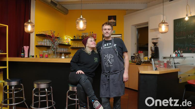 Cindy Michel und Mario Albert betreiben die Pizzeria Zapzap. Der Wunsch, ein eigenes Lokal zu haben, trieb die beiden schon länger um. Bild: Wolfgang Steinbacher