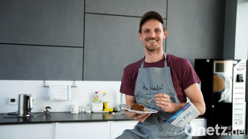 Die Kochschürze &quot;An Guadn!&quot; gibt es zum Premiumabo als Geschenk! Bild: Jacob Graf