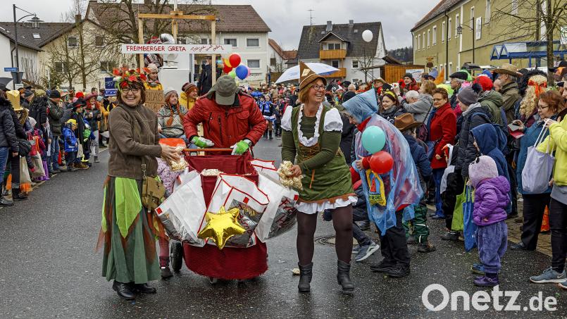 Am Dienstag, 13. Februar, wird der Freudenberger &quot;Gaudiwurm&quot; wieder von Wutschdorf nach Freudenberg ziehen. Archivbild: gri