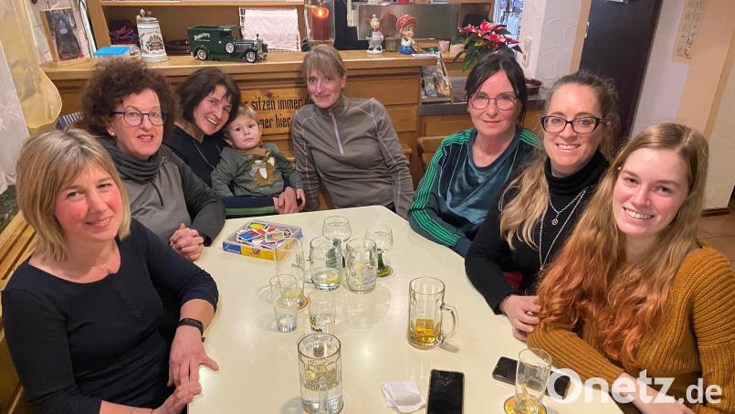 Nach der Wanderung gab es ein gemütliches Beisammensein. Bild: Kolpingsfamilie Waldershof/exb