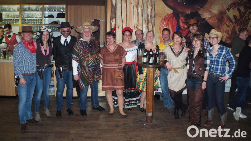 Der letzte Schützenball 2019 stand unter dem Motto &quot;Der wilde Westen&quot;. In diesem Jahr kann sich jeder nach Belieben kostümieren. Archivbild: gz