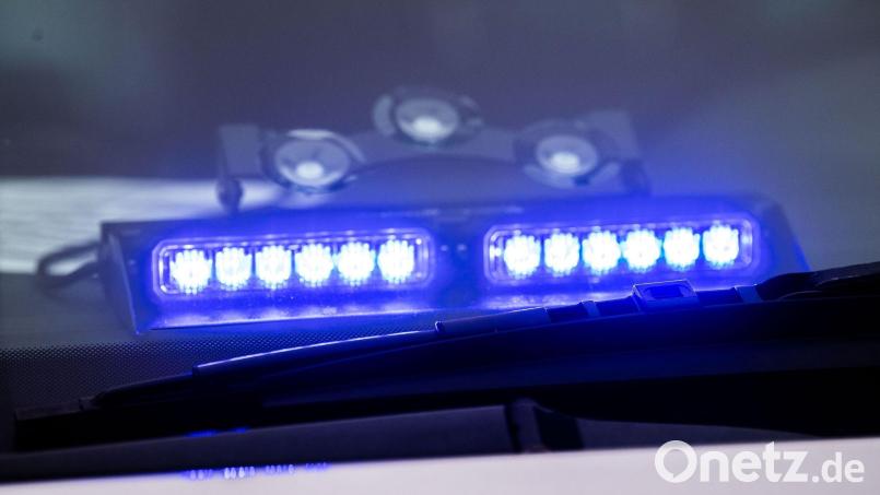Die Autobahn A3 in Richtung Passau ist am Freitagvormittag in Fahrtrichtung Passau gesperrt. Symbolbild: Lino Mirgeler/dpa