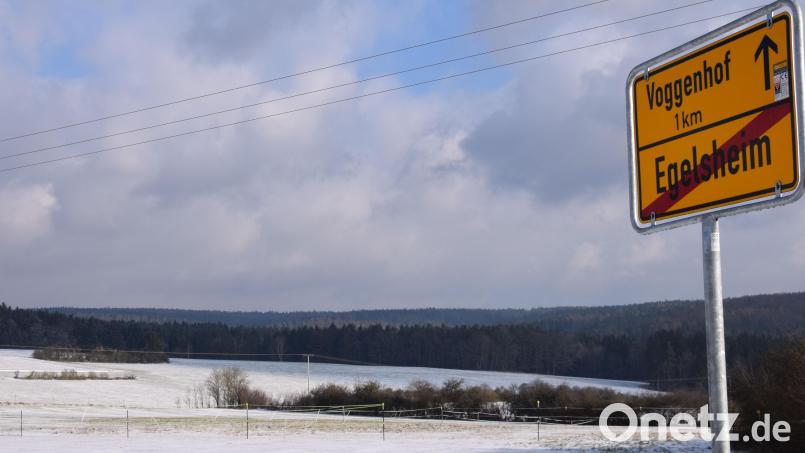 Wie man bei den Hohenburger Bürgerversammlungen hörte, ist bei Egelsheim am Rande das Naturparks Hirschwald eine 8,8-Megwatt große Freiflächen-Photovoltaikanlage geplant. Bild: bö