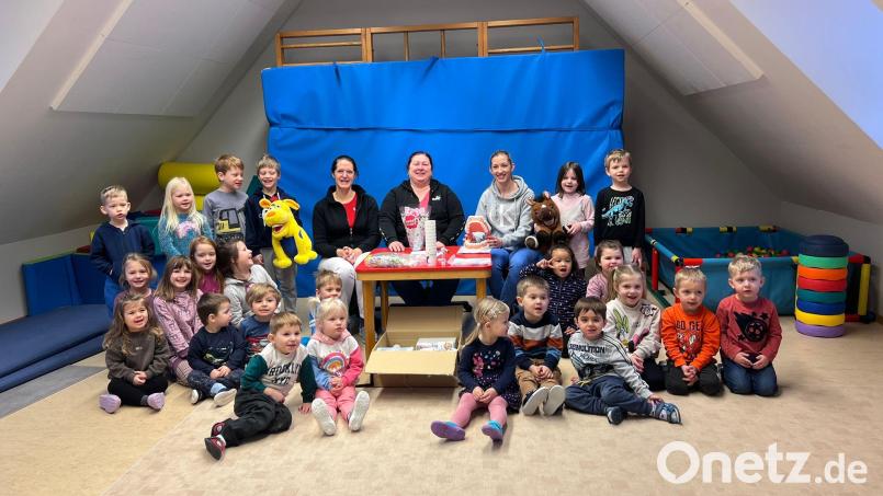 Besuch der Zahnärztin im Kindergarten. Bild: Kindergarten Regenbogen Erbendorf/exb