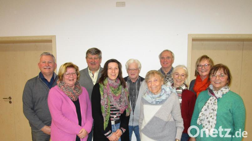 Beim Förderverein &quot;ProEtzenricht&quot; wurde neu gewählt: Gabriela Bäumler und Willi Weiß sind weiterhin gleichberechtigte Vorstände. Ihnen zur Seite steht ein motiviertes Team. Bild: ela
