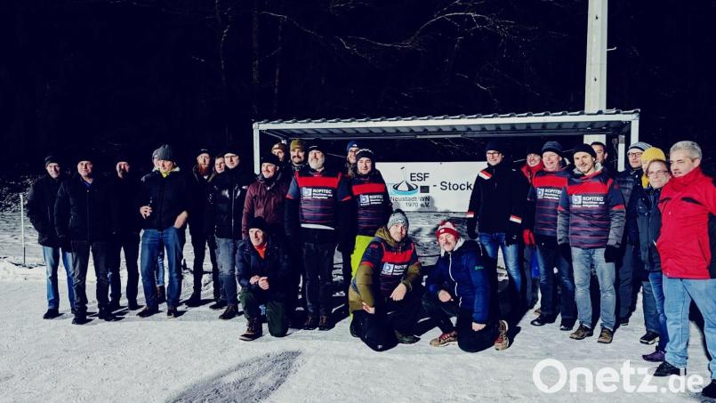 Die Alten Herren werden Neustädter Stadtmeister im Eisstockschießen Bild: krb