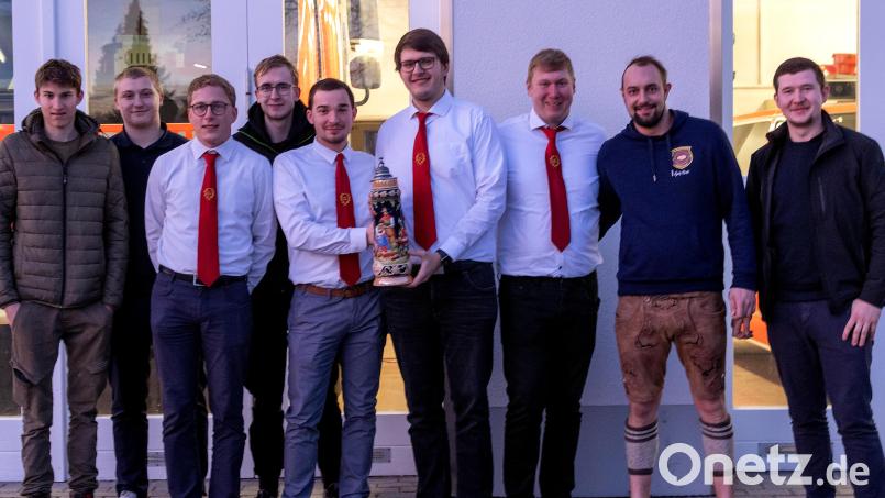 Neuwahlen standen bei der Jahreshauptversammlung des Burschenvereins Rothenstadt auf der Tagesordnung. Vorsitzender bleibt Andreas Lehner. Bild: Jonas Ermer