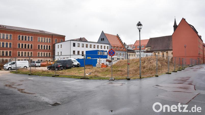 Das Bürgerspital-Areal in der Amberger Altstadt. Im letzten Bauausschuss wurde diskutiert, ob die Kriterien für die Ausschreibung öffentlich festgelegt werden müssen oder nicht. Bild: Stephan Huber
