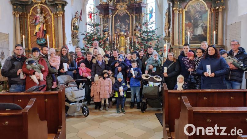 In der Pfarreiengemeinschaft Oberköblitz-Wernberg fand wieder ein Täuflingsgottesdienst statt. Bild: Ruth Höpfl/exb