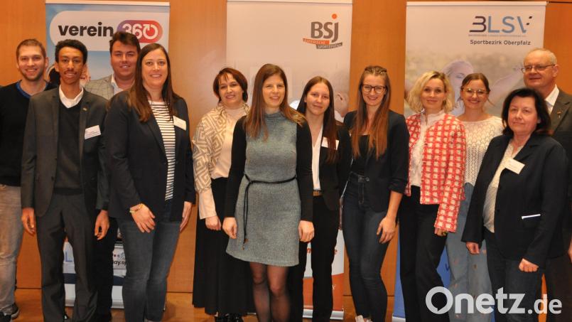 Die neue Führungsmannschaft der Bayerischen Sportjugend in der Oberpfalz mit Michael
Weiß (Dritter von links) an der Spitze.				Foto: Andreas Allacher/BLSV Bild: Andreas Allacher/BLSV/exb