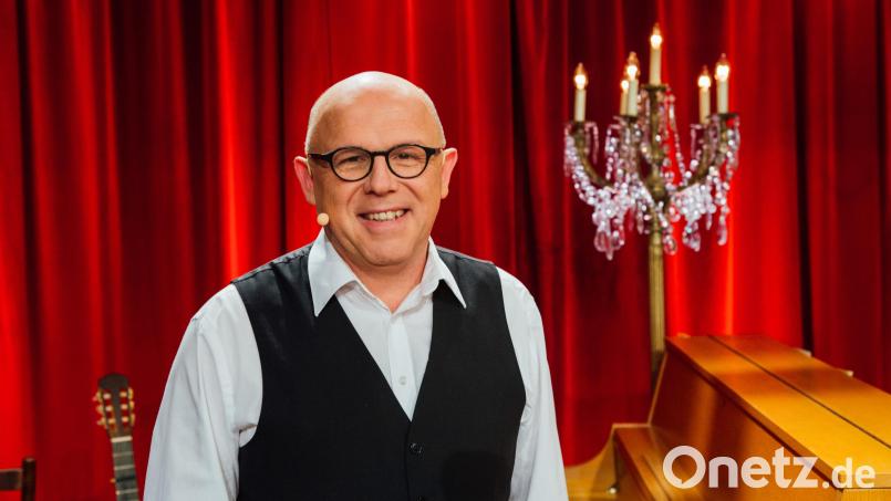 Die "Brettl-Spitzen" treten am 3. Mai in Schwandorf auf. Moderiert wird die Veranstaltung von Jürgen Kirner. Bild: Max Hofstetter/exb