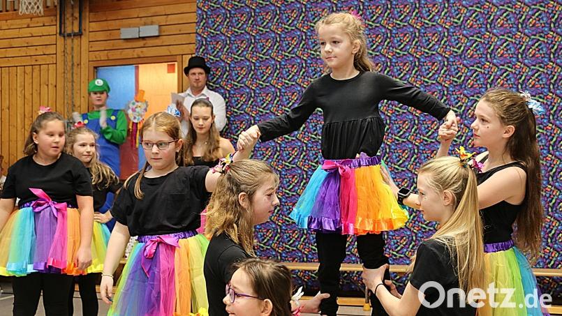 Die &quot;Jumping Girls&quot; des TSV Friedenfels präsentierten sich am Samstag in Bestform. Bild: bsc