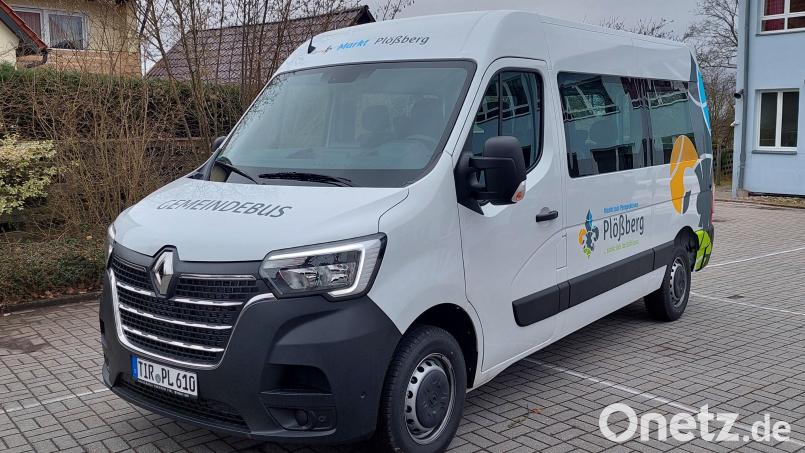Ab nächster Woche steht der neue Gemeindebus des Marktes Plößberg zur Ausleihe zur Verfügung. Bild: Marktgemeinde Plößberg/exb