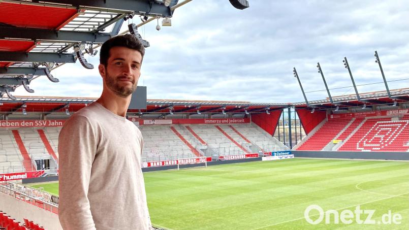 Philipp Paintner ist Co-Trainer beim SSV Jahn Regensburg. Er wohnt in Amberg und spielte jahrelang für den ASV Haselmühl. Bild: jut
