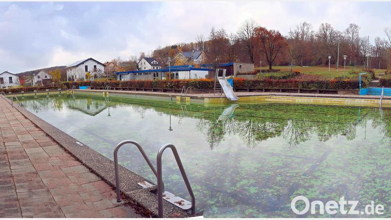 Noch ist es ruhig im Friedenfelser Schwimmbad. Sollte in der März-Sitzung im Gemeinderat eine Entscheidung für eine Öffnung fallen, Wasserwacht und Förderkreis stehen für die Vorbereitungsarbeiten bereit. Ein Konzept zum Betrieb ist ausgearbeitet. Bild: bsc