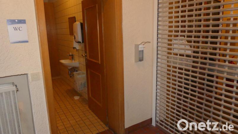Im Eschenbacher Rathaus gibt es nun eine öffentliche Toilette. Bild: rn