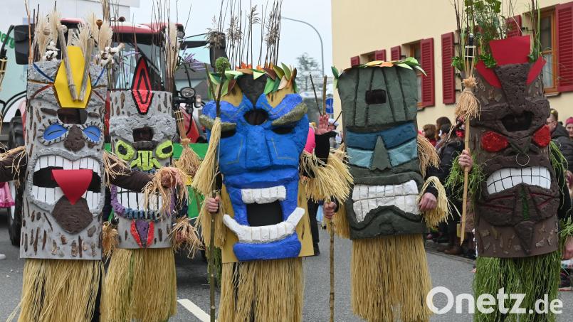 Die Tikikrieger Schnaittenbach wurden für ihre originelle Verkleidung bewundert. Bild: gf