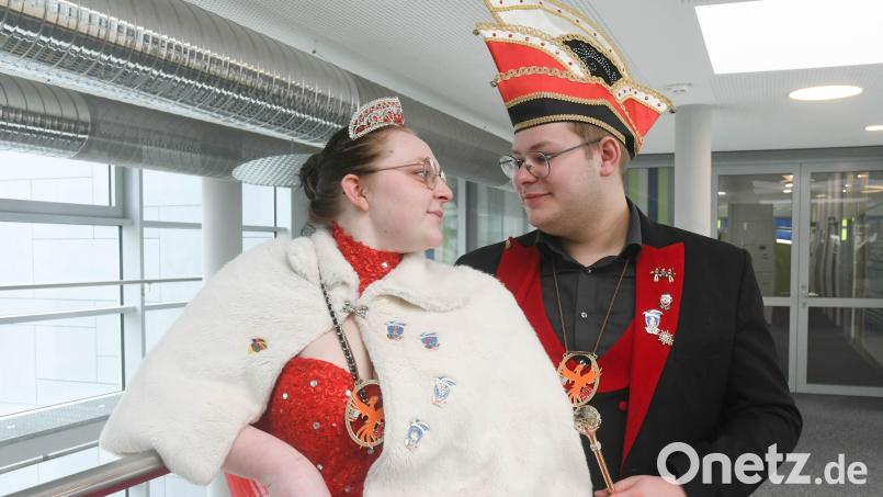Die Faschingsgesellschaft Narrhalla Weiden hat nach drei Jahren Pause mit Sophie Stumpf und Luca Nickl wieder ein Prinzenpaar. Bild: Gabi Schönberger
