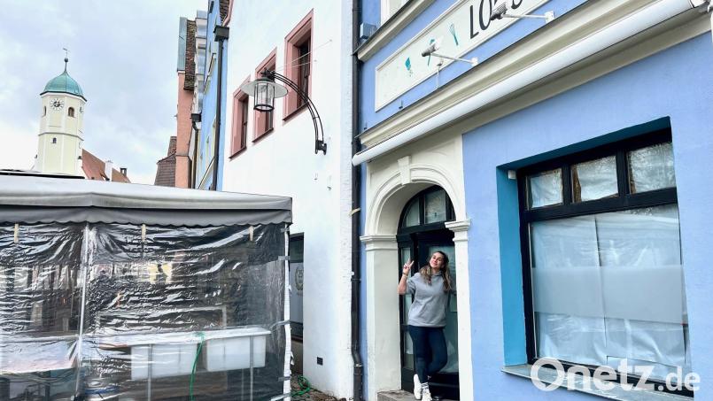 Noch steht Locura drüber. Katrin Hartwich eröffnet an gleicher Stelle am Unteren Markt aber Anfang April ihr &quot;Mama&#039;s Streetfood&quot;. Bild: Gabi Schönberger